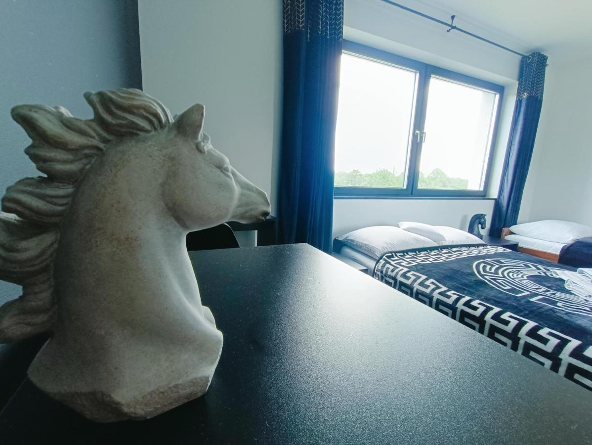 Modern Rancho - Apartamenty Nad Rzeka, Przy Stadninie Koni Kruszyna  Eksteriør billede