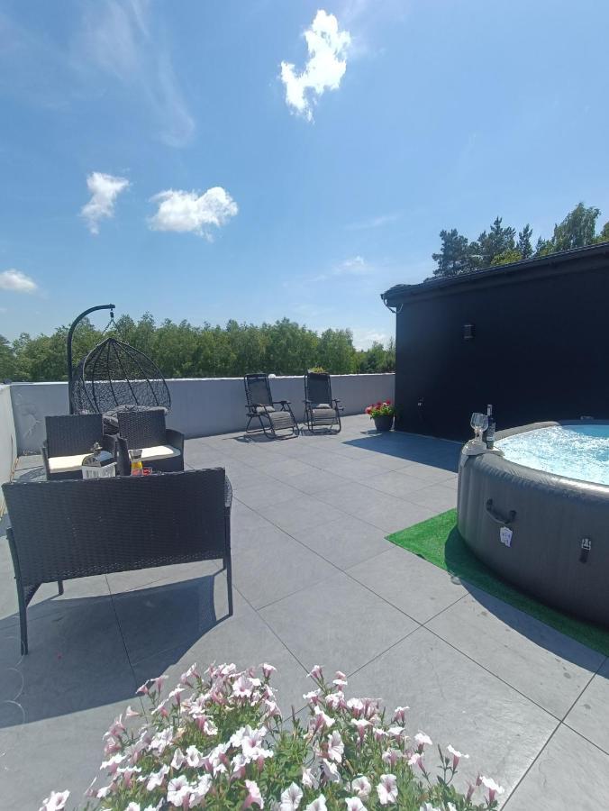 Modern Rancho - Apartamenty Nad Rzeka, Przy Stadninie Koni Kruszyna  Eksteriør billede