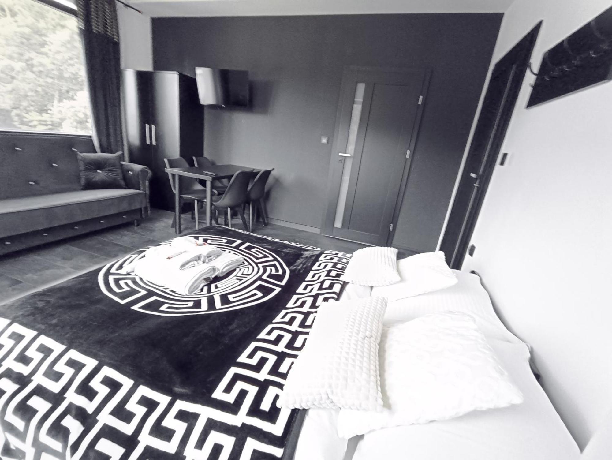 Modern Rancho - Apartamenty Nad Rzeka, Przy Stadninie Koni Kruszyna  Eksteriør billede